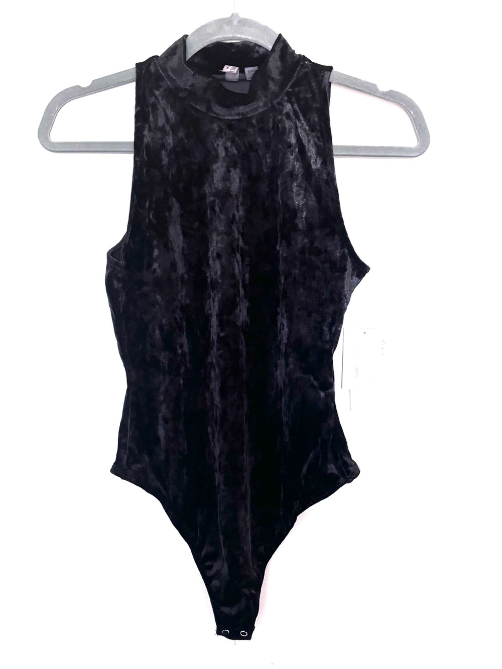 RD Style Black Velvet Mock Neck Camisole